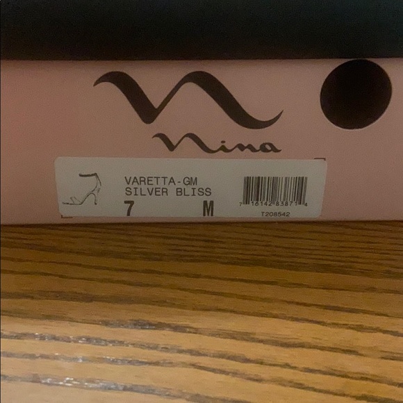 Heels - Picture 4 of 5